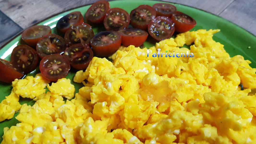 Huevos azules de gallinas Araucanas. Patricienta Cook