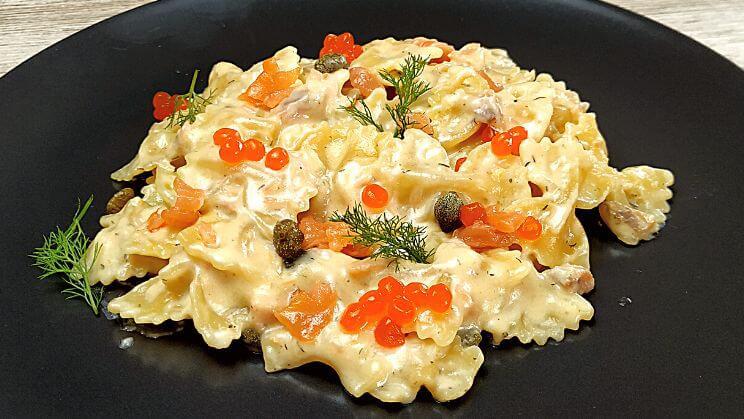 Pasta cremosa con salmón ahumado