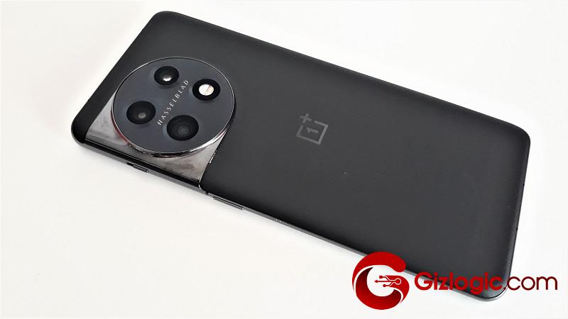 OnePlus 11