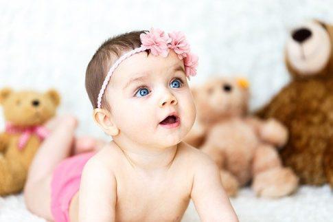 Reflejo de Galant: Movimientos por reflejos en los bebés