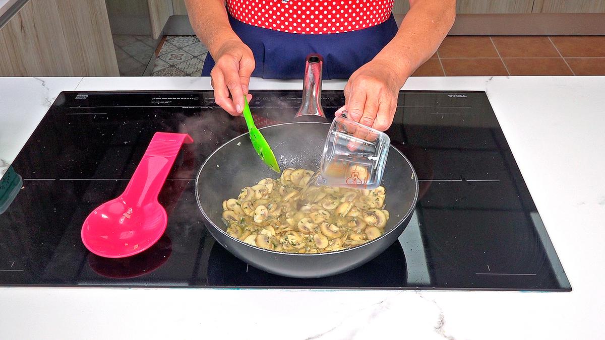 ROLLITOS DE CARNE PICADA. Unos rollitos fáciles de hacer y con los que vas a sorprender - Loli Domínguez - Foto 15