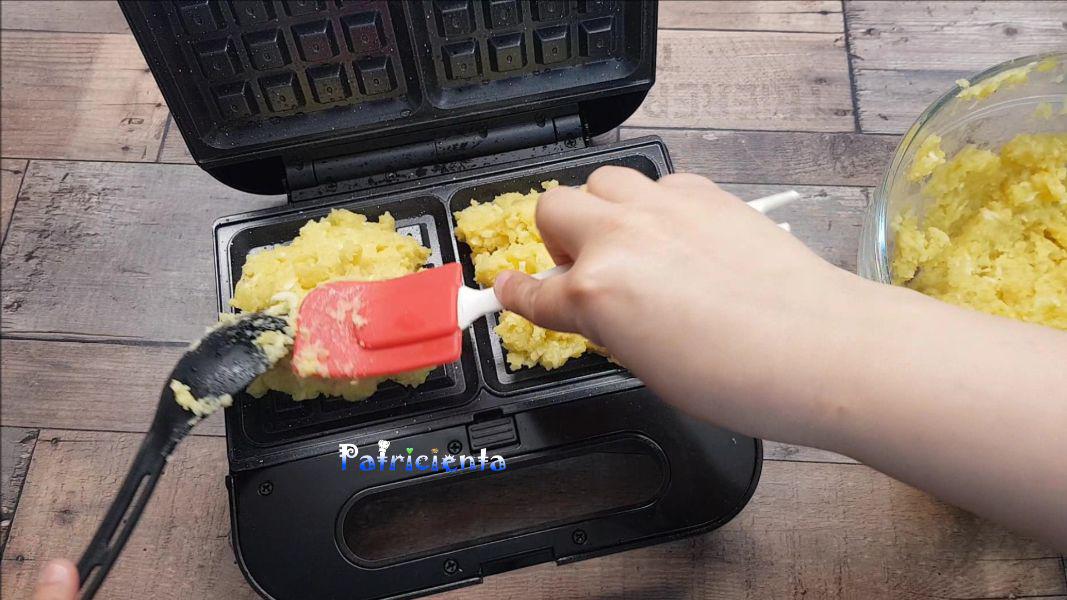 Sandwichera 3 en 1 de Cecotec. Funcionamiento y 3 recetas Gofre de patata.