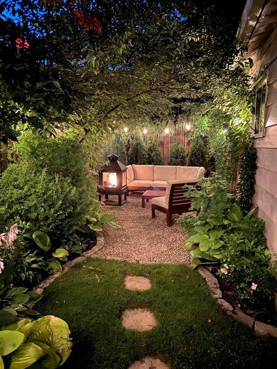 Iluminación suave para jardines