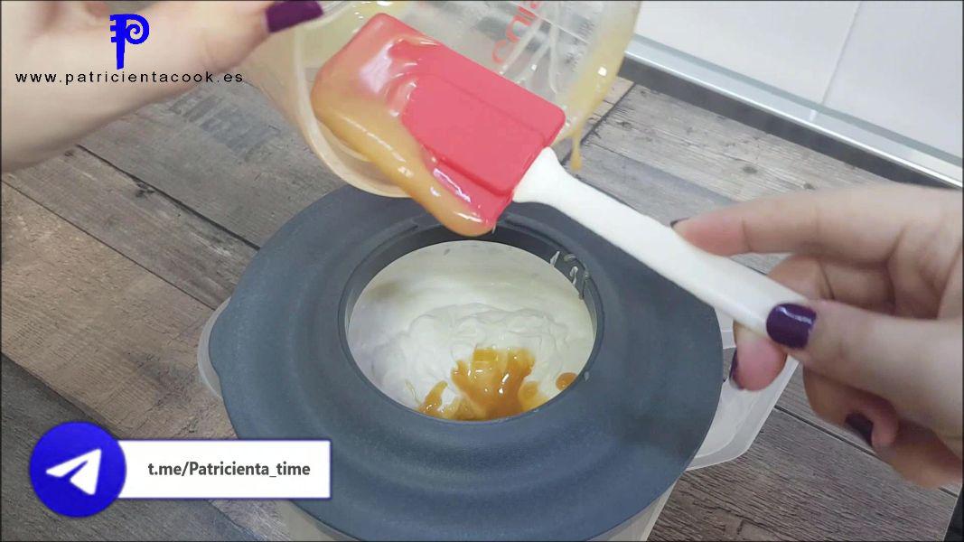 Tarta Portuguesa o tarta de nata (crema de leche). Patricienta Cook.