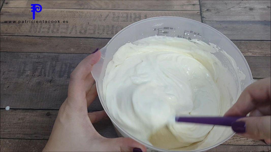 Tarta Portuguesa o tarta de nata (crema de leche). Patricienta Cook.