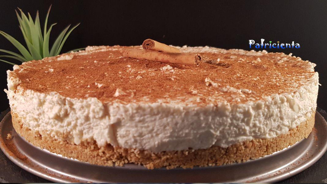 Tarta Portuguesa o tarta de nata (crema de leche). Patricienta Cook.