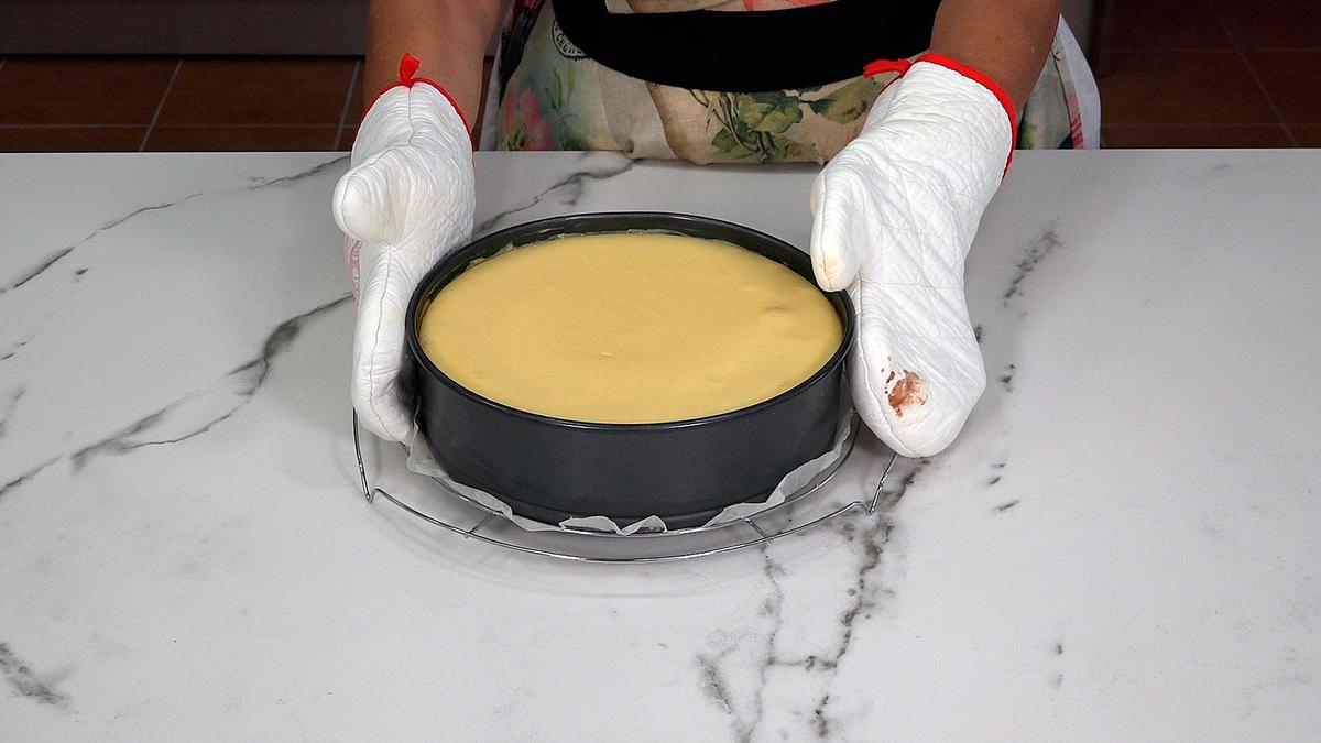 TARTA DE QUESO (CHEESECAKE) CON FRESAS. Una receta deliciosa, fácil y sin complicación - Loli Domínguez - Foto 13