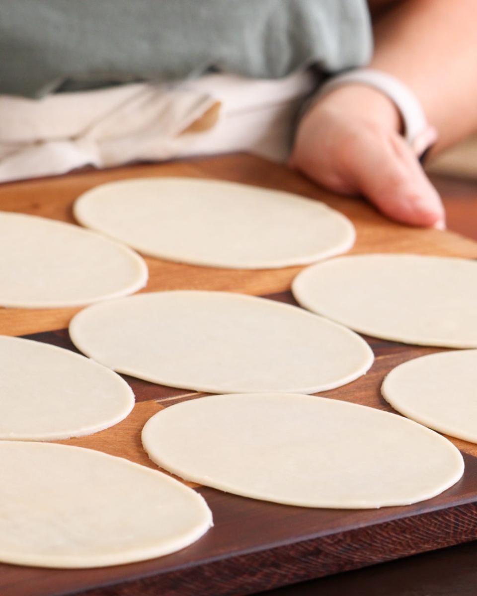 masa para empanadas caseras aceite