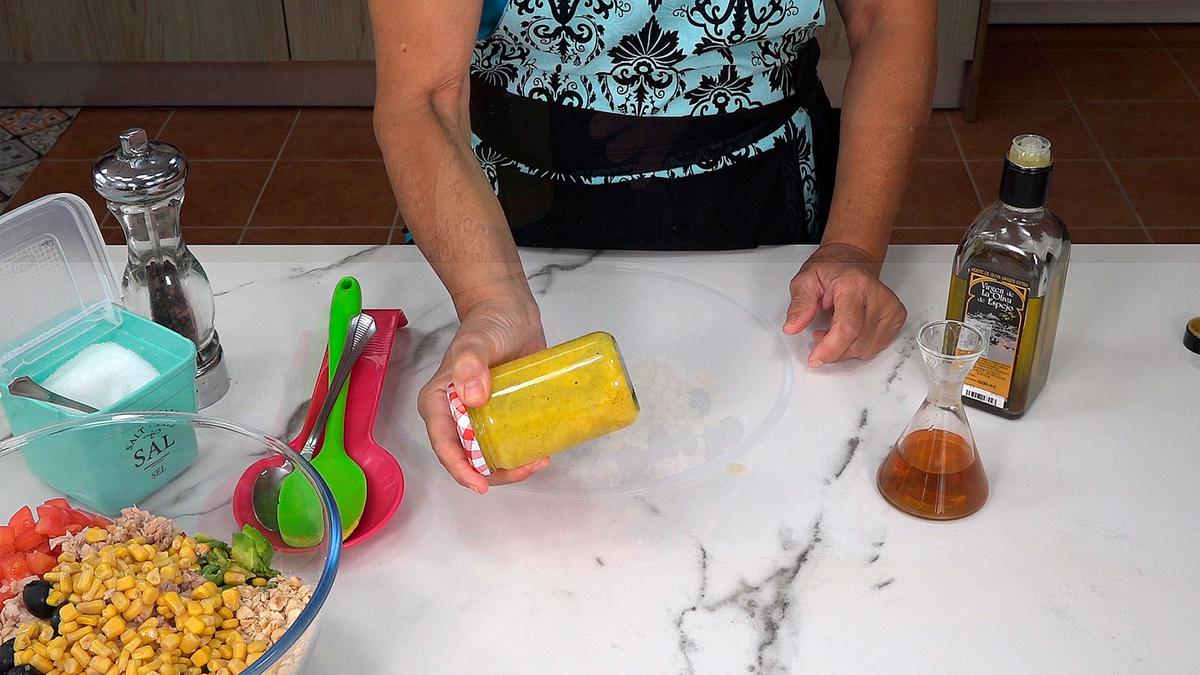 ENSALADA DE GARBANZOS Y ATÚN. Saludable y nutritiva ensalada - Loli Domínguez - Foto 7