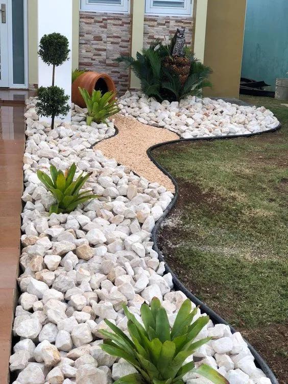 Paisajismo para jardin con piedras