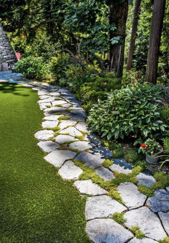 Caminos de jardín con piedras