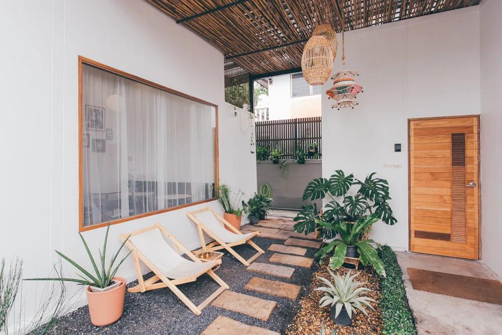 Macetas y plantas para entradas principales