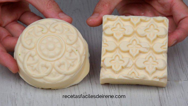 Jabón de aloe vera y aceite para la piel paso a paso