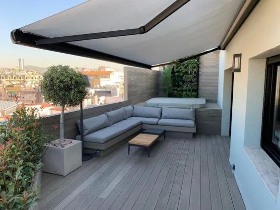 Terrazas modernas decoradas con plantas