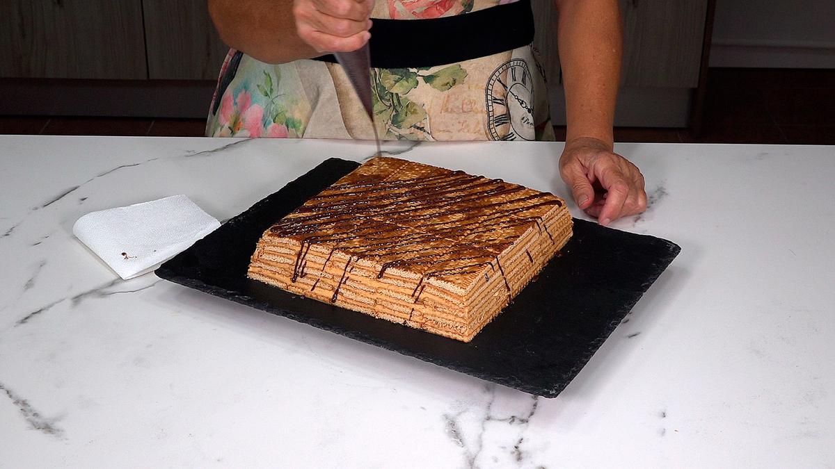 TARTA DE GALLETAS CON SOLO 5 INGREDIENTES. Sin horno, sin gelatina, fácil, rápida y deliciosa. Loli Domínguez - FOTO 5