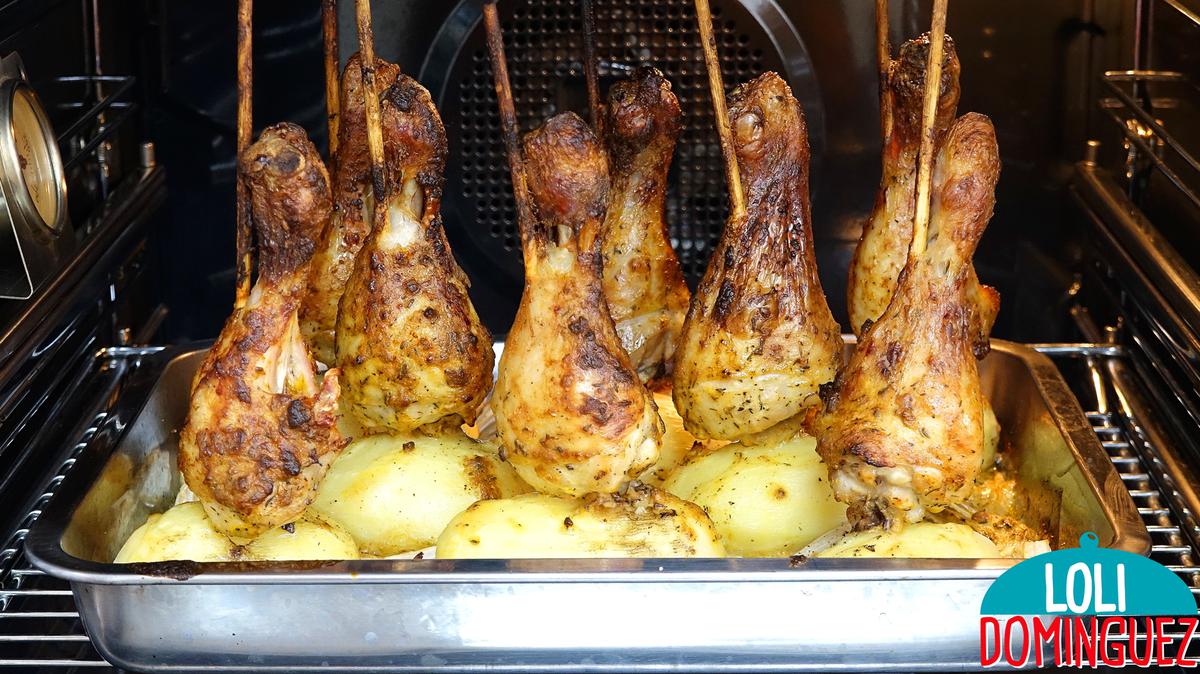 POLLO PINCHADO AL ESTILO TURCO. Receta fácil y deliciosa con la que sorprenderás a todos, el marinado le da al pollo un sabor delicioso y a la vez lo hace muy tierno y jugoso