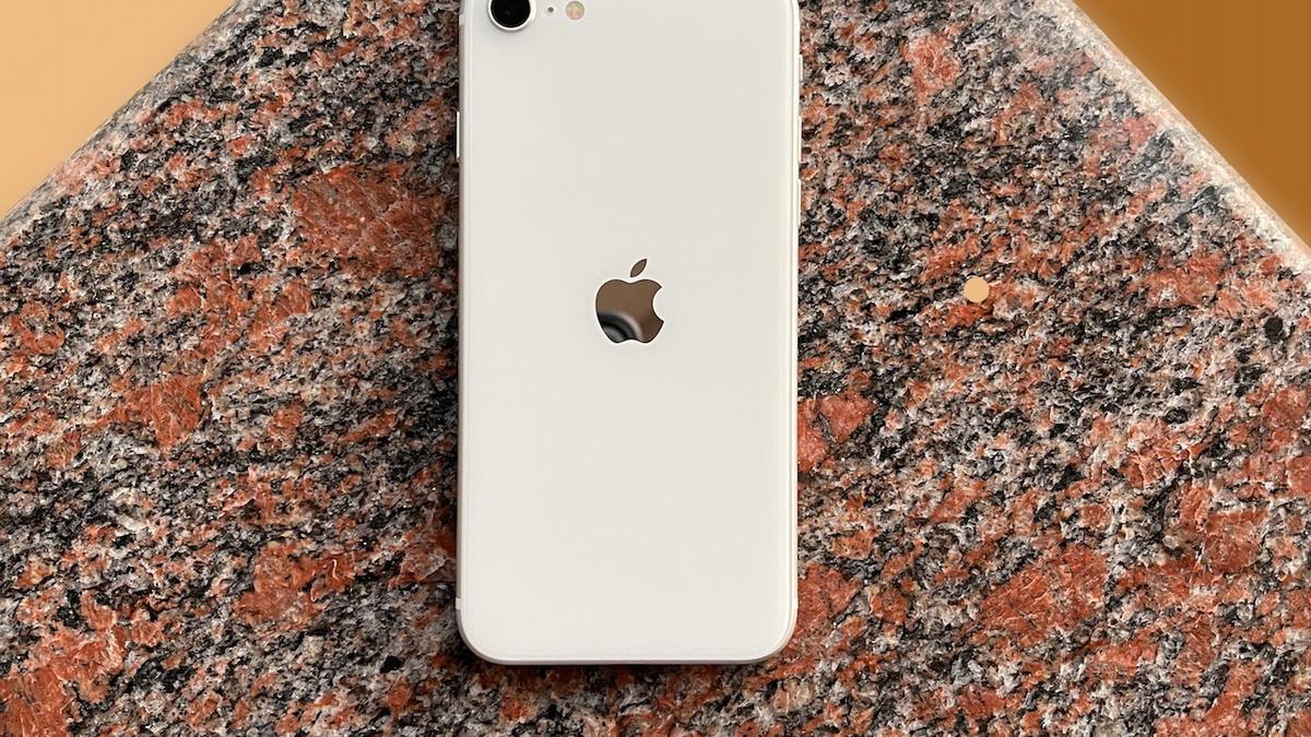 mi iphone se queda congelado en la manzana