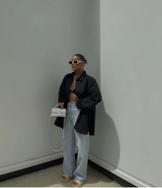 Sobre camisas de moda combinadas con jeans