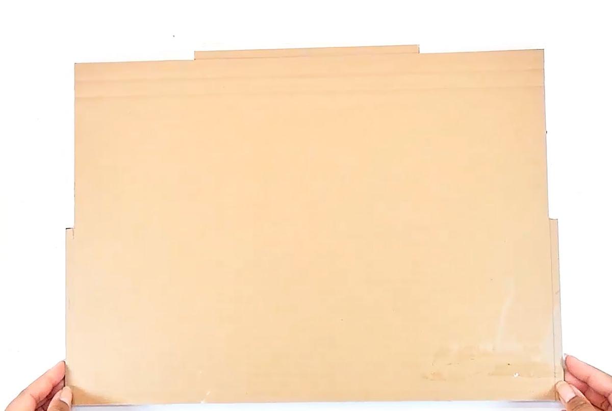 Cajonera con cajas recicladas