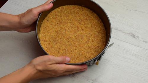 base para la Tarta de queso y con mermelada de arándanos