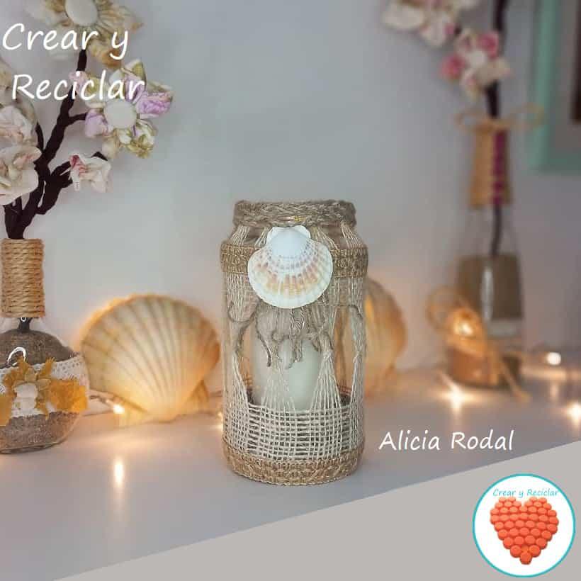 Me encanta la tela de arpillera para decorar y hacer lindas manualidades, porque es un material natural y combina perfectamente casi con cualquier estilo. En mi caso, la tela de arpillera yo la voy a reutilizar de un saco de patatas.