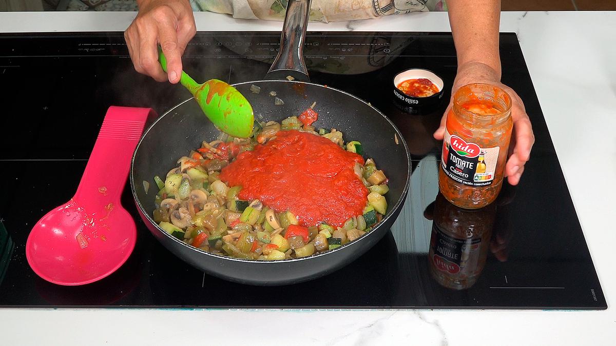 CARNE CON PISTO UN CLÁSICO DEL VERANO. Esta comida no falta en casa ningún verano - Loli Domínguez - Foto 5