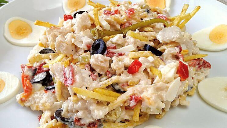 Ensaladilla de patata y merluza