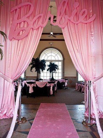 Recepción con temática de Barbie