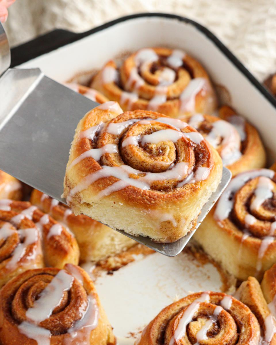 cinnamon rolls canela rollos glaseado