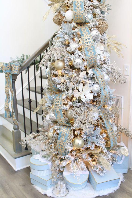 Azul y Plateado colores de navidad 2023 