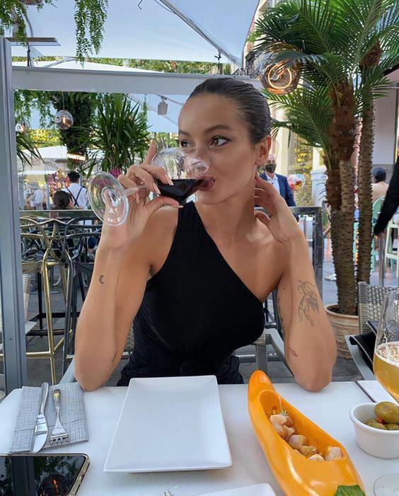 El maquillaje discreto es más elegante