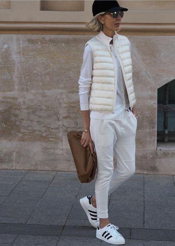 Viste con conjuntos de moda