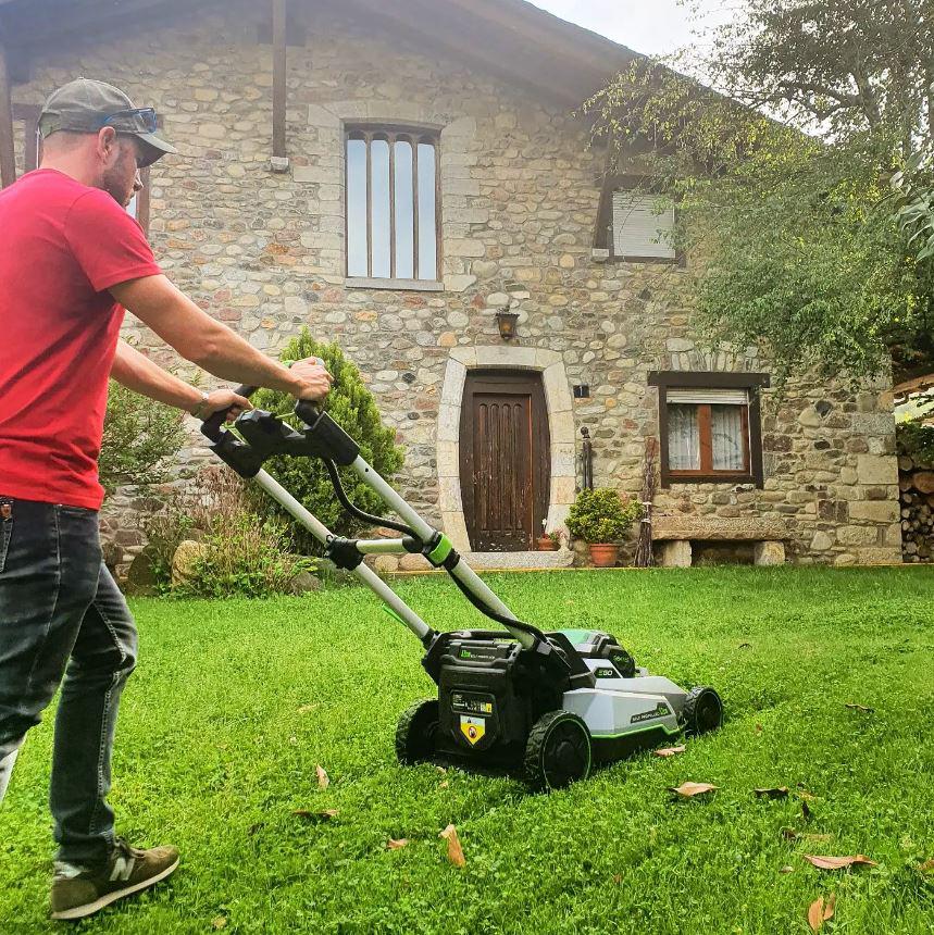 Cortacésped Ego Power 