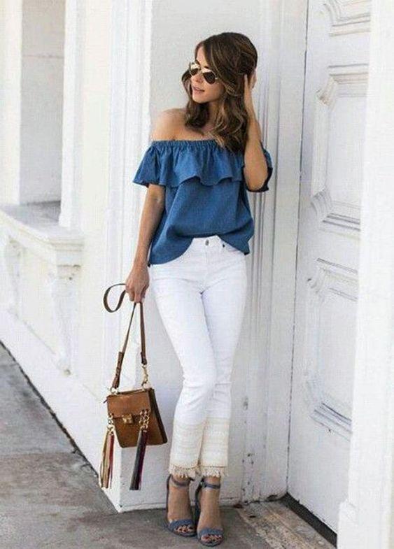 Pantalones blancos de verano con blusas off the shoulder
