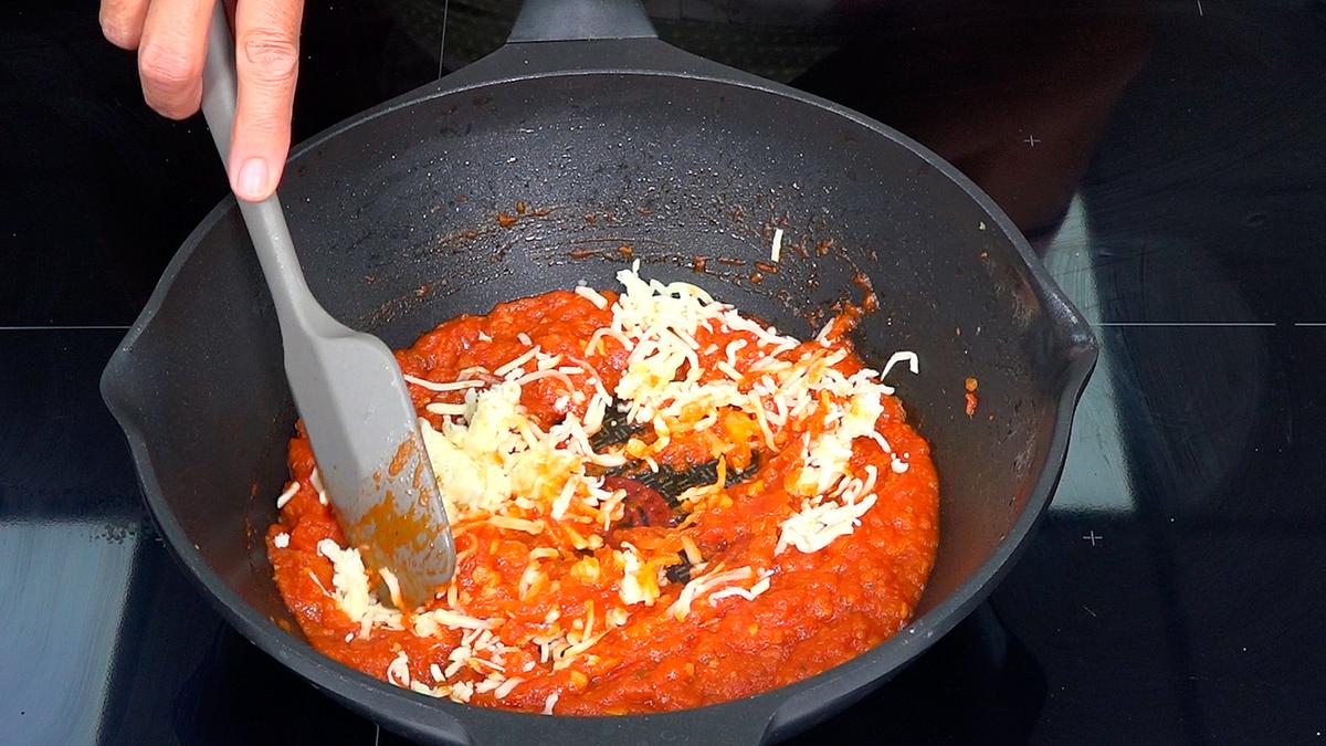 PASTA CON BERENJENAS. Receta fácil, rápida y económica que rinde mucho y que esta deliciosa - Loli Domínguez - Foto 4