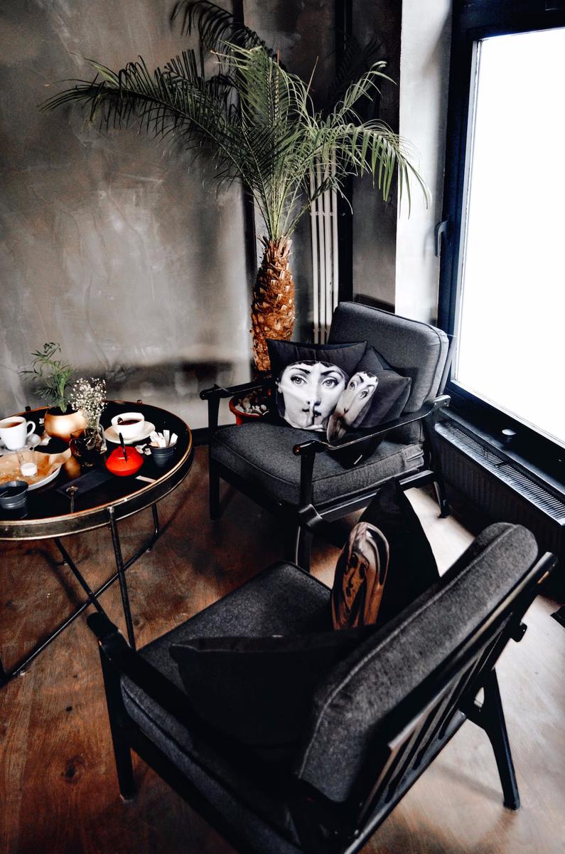 acento gotico en el salon