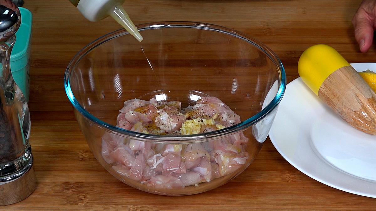 ENSALADA CHEF. Jugosa y deliciosa ensalada con pollo que sin duda hará las delicias de la familia - Loli Domínguez - Foto 2