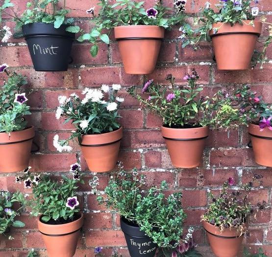 maceteros-colgantes-para-paredes-exterior.