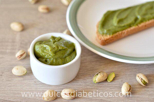 Crema de pistacho casera