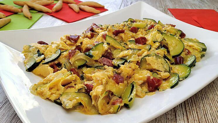 Revuelto de calabacin y jamón