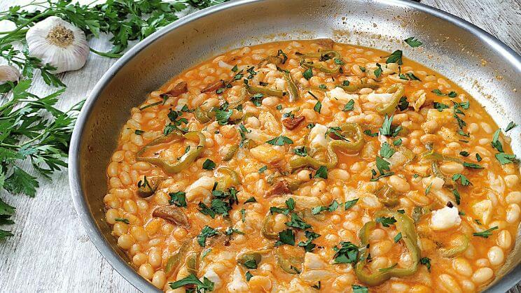 Alubias con bacalao