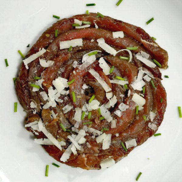 Espiral añojo marinado soja queso de oveja cenital