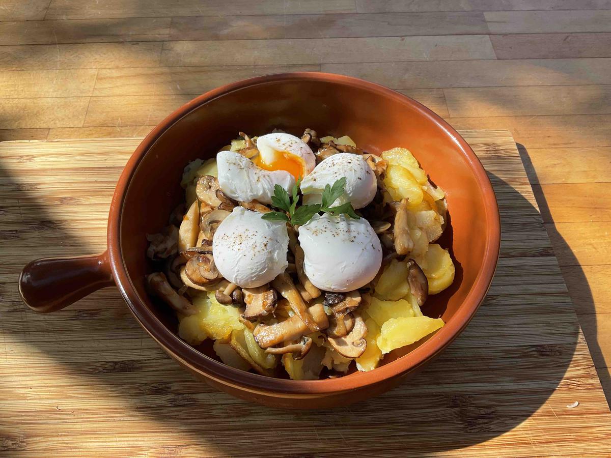 Cazuela de SETAS con Patatas una Cena Fácil para triunfar!