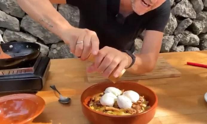 Cazuela de SETAS con Patatas una Cena Fácil para triunfar!