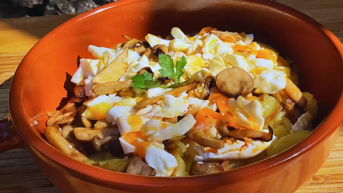 Cazuela de SETAS con Patatas una Cena Fácil para triunfar!