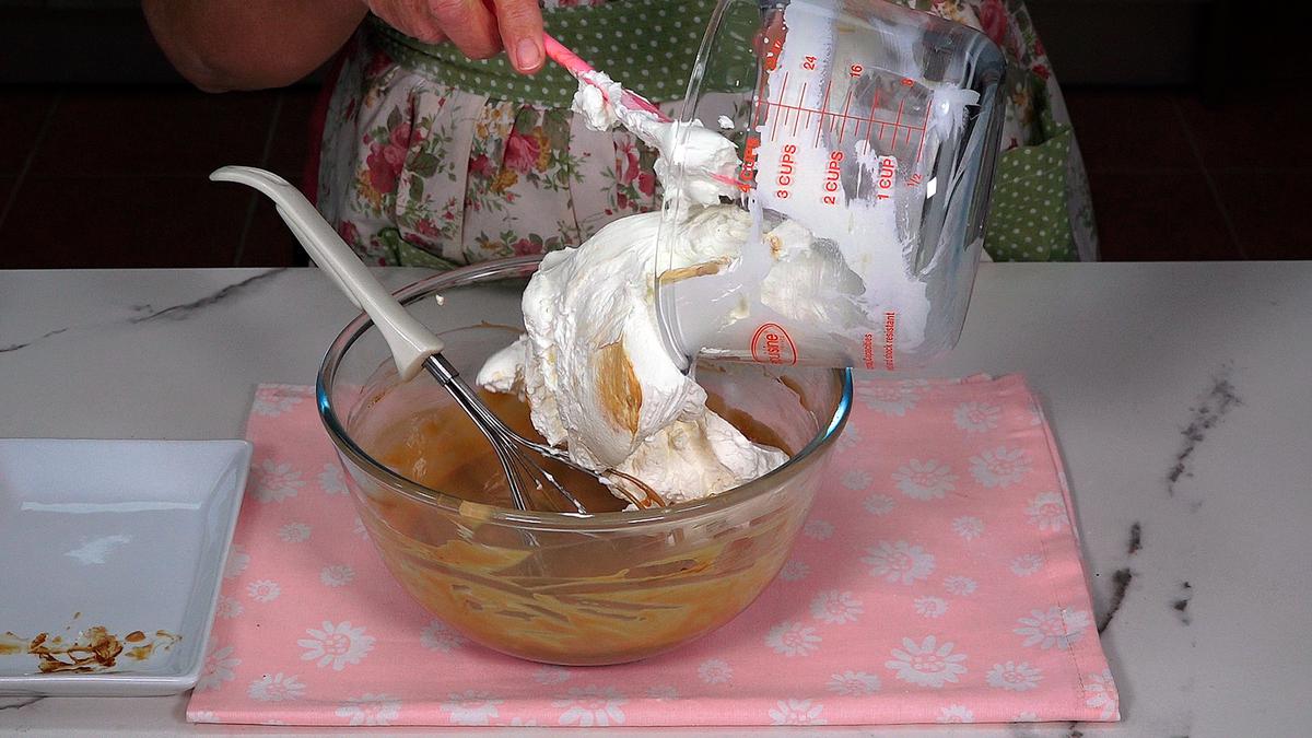 POSTRE DE CAFÉ ESPECIAL NAVIDAD. Muy fácil y delicioso postre con el que triunfaras en cualquier momento que lo sirvas en tu mesa - Loli Domínguez - Foto 10