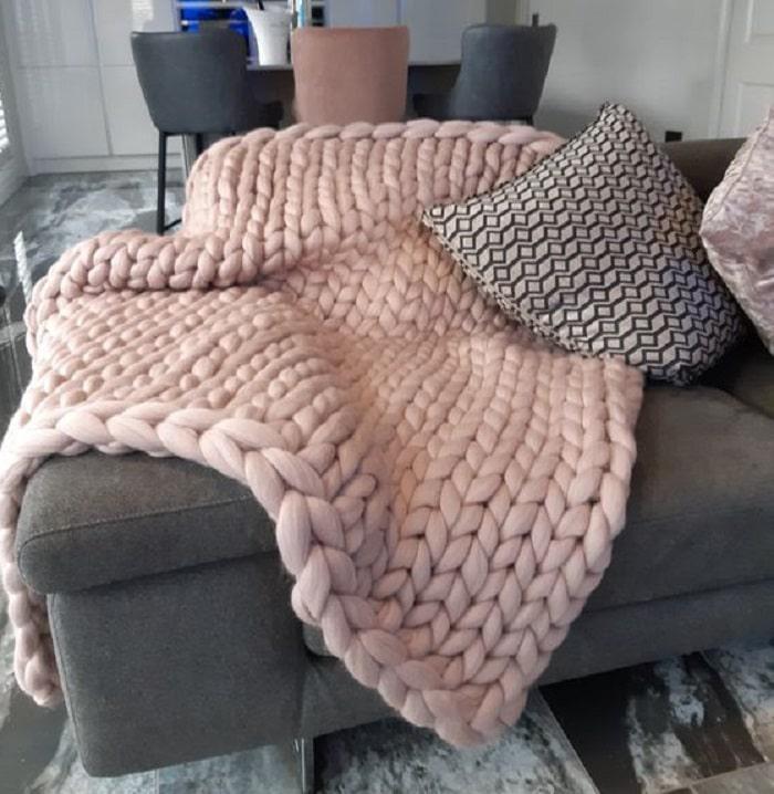manta-de-punto-para-tu-sofa-artesanal