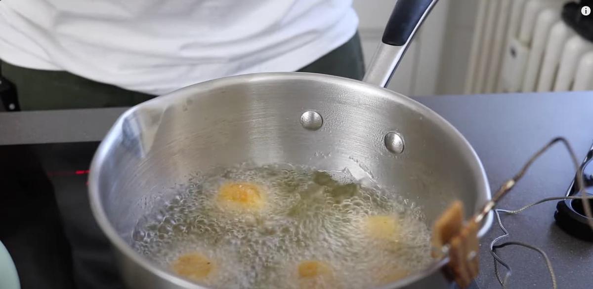 freír albóndigas calabaza