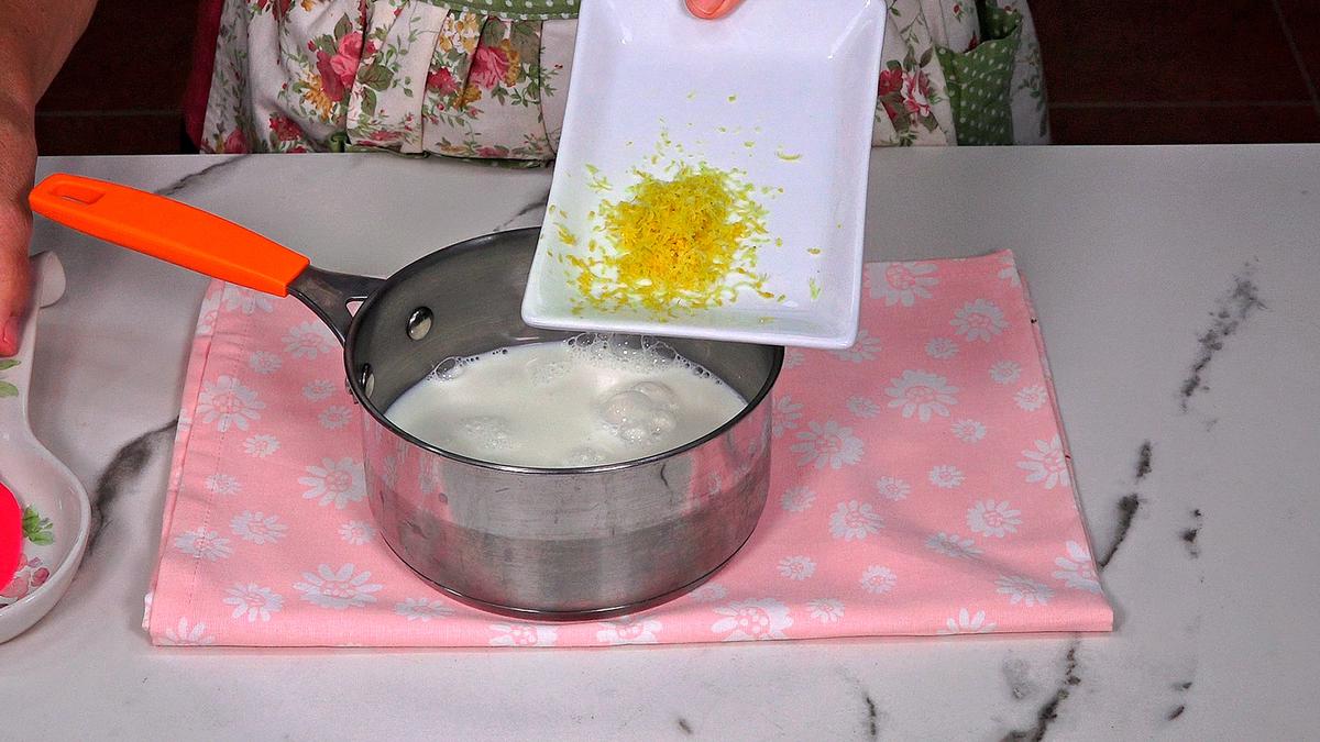 MOUSSE FÁCIL DE LIMÓN ESPECIAL NAVIDAD. Cremoso y delicioso postre de limón, fácil de hacer que resulta refrescante y suave - Loli Domínguez - Foto 1