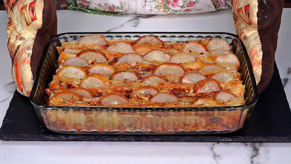 ENTRANTE CRUJIENTE DE MASA FILO Y PERAS ESPECIAL NAVIDAD. Delicioso, un sabor irresistible, la mezcla de peras, queso gorgonzola y los demás ingredientes hace que sea un bocado exquisito - Loli Domínguez - Foto 8